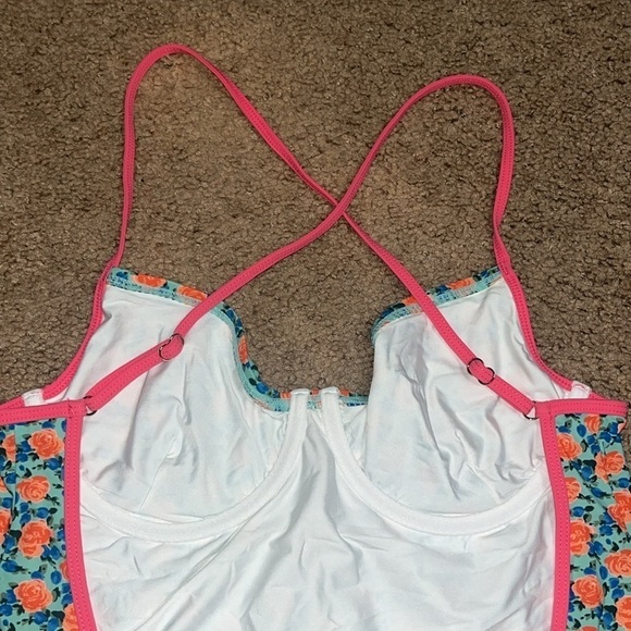 Marc by Marc Jacobs Jerrie Rose Floral One Piece Swimsuit Pale Jade XL - Picture 7 of 9